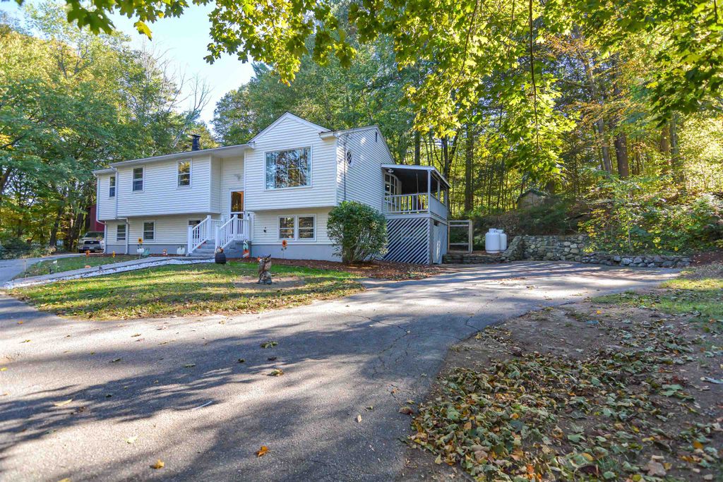 Photo of 183 Chester Road, Derry, NH 03038 (MLS # 5064239)