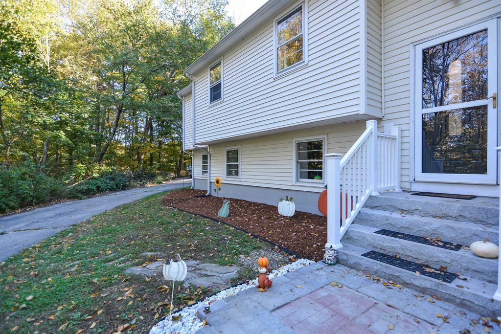 Photo of 183 Chester Road, Derry, NH 03038 (MLS # 5064239)
