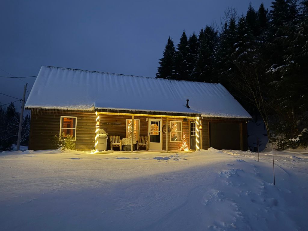 Photo of 33 Timberland Road, Pittsburg, NH 03592 (MLS # 5070729)