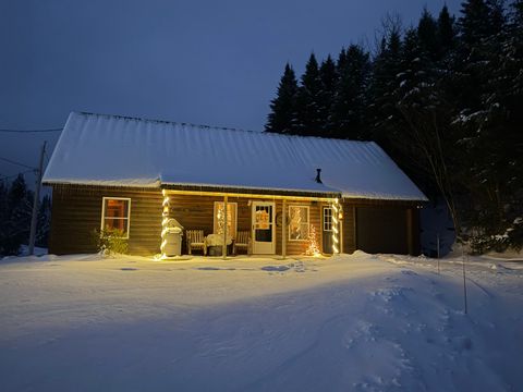 33 Timberland Road Pittsburg NH 03592