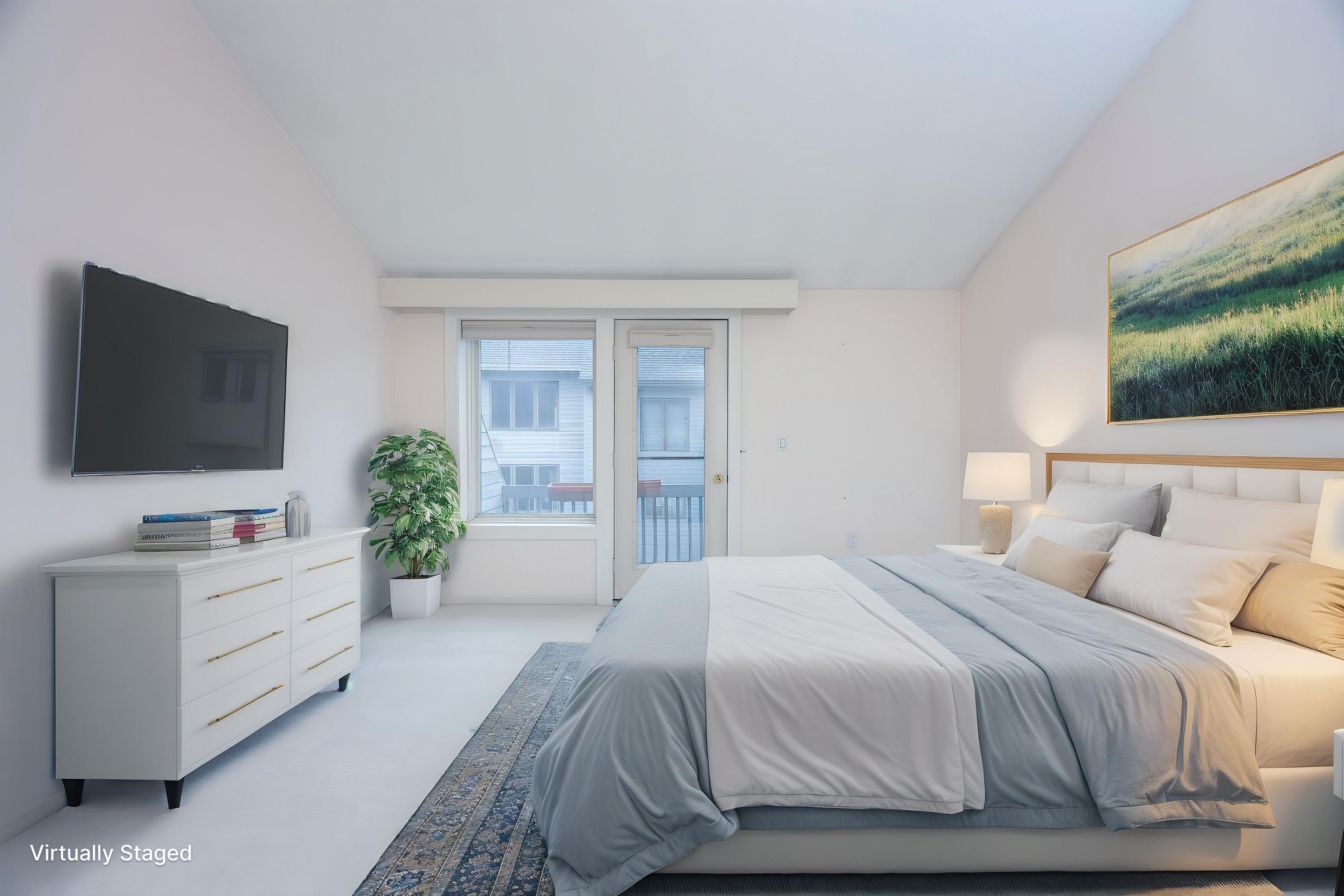 Derry, New Hampshire 03038, United States, 2 Bedrooms Bedrooms, ,2 BathroomsBathrooms,Residential,Pending,105517