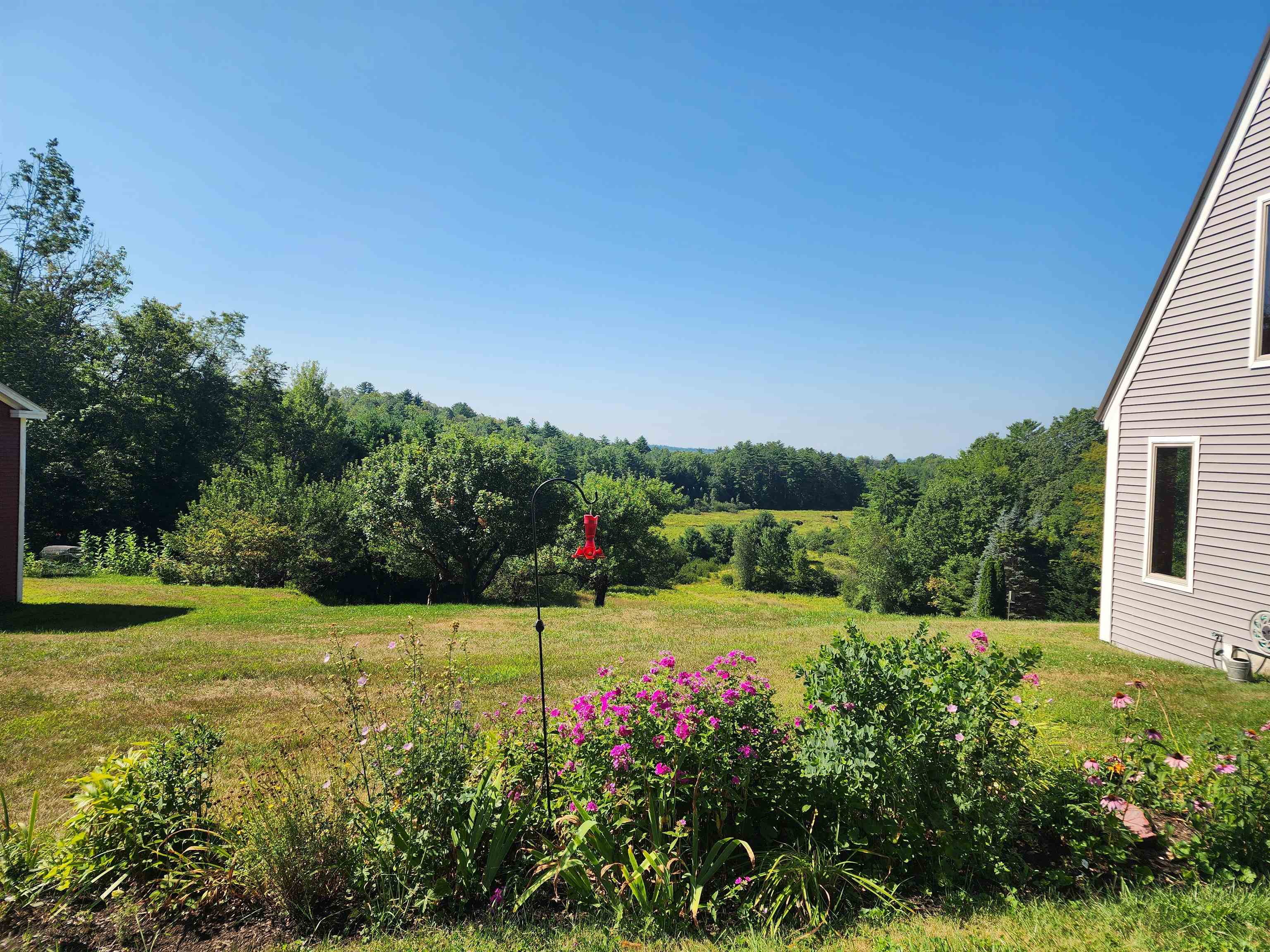 Loudon, New Hampshire 03307, United States, 3 Bedrooms Bedrooms, ,2 BathroomsBathrooms,Residential,Active,195622