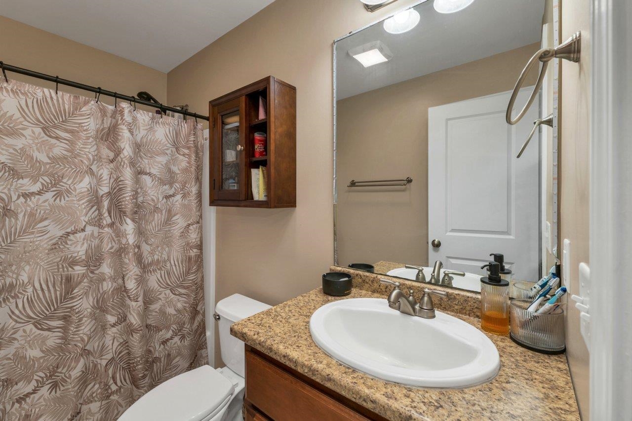 Epsom, New Hampshire 03234, United States, 3 Bedrooms Bedrooms, ,2 BathroomsBathrooms,Residential,Pending,189999