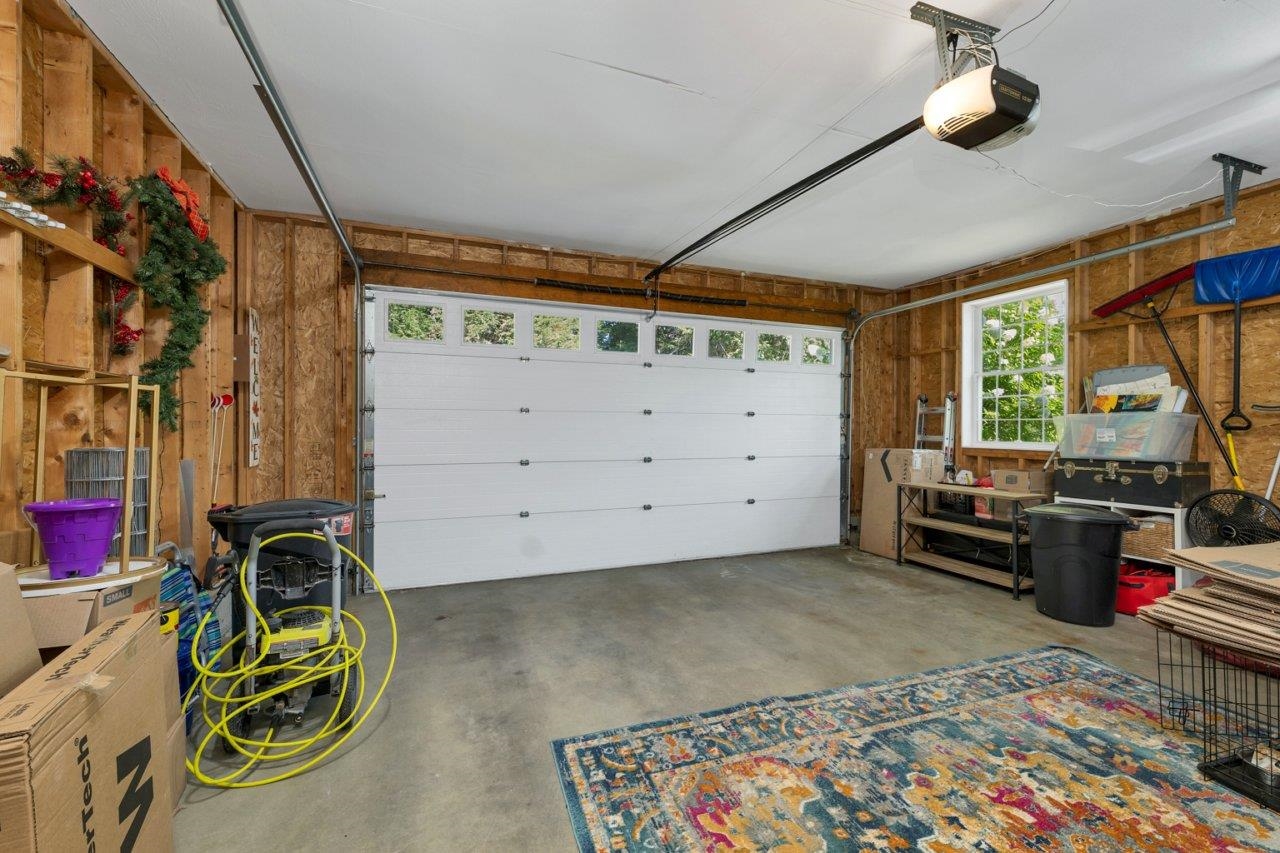 Epsom, New Hampshire 03234, United States, 3 Bedrooms Bedrooms, ,2 BathroomsBathrooms,Residential,Pending,189999