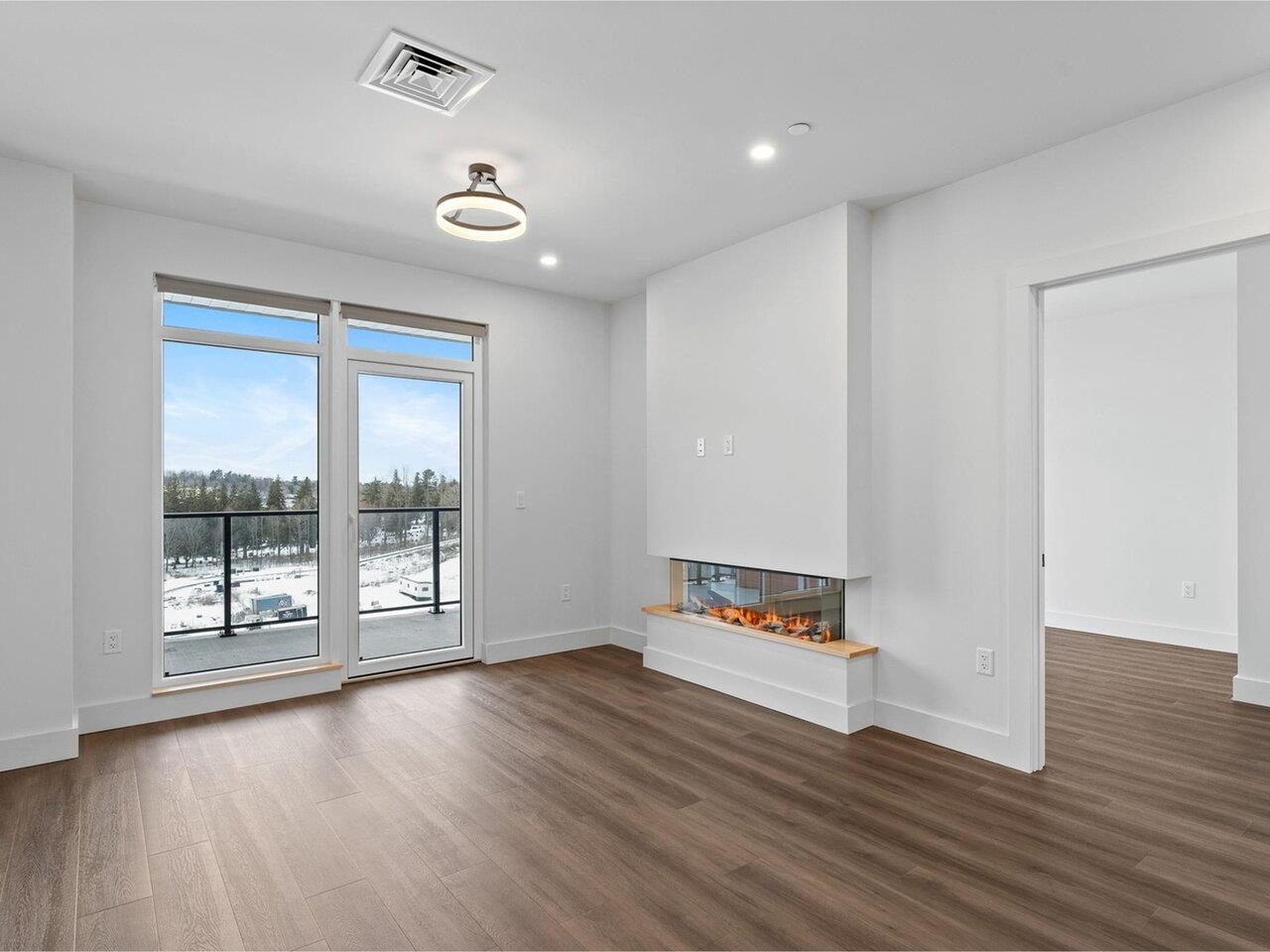 125 Cambrian Way 611