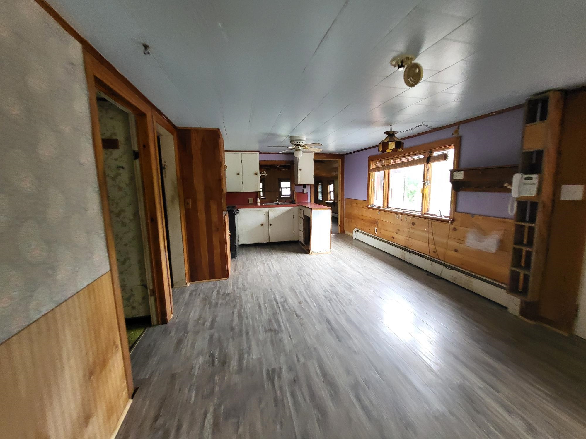 Morristown, Vermont 05661, United States, 2 Bedrooms Bedrooms, ,1 BathroomBathrooms,Residential,Pending,50142