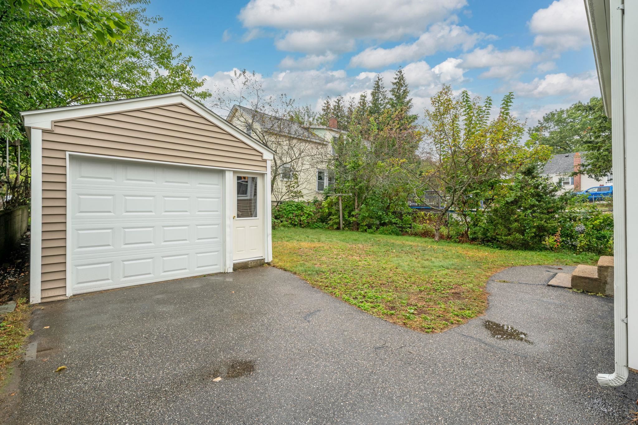 23 Rosedale Avenue