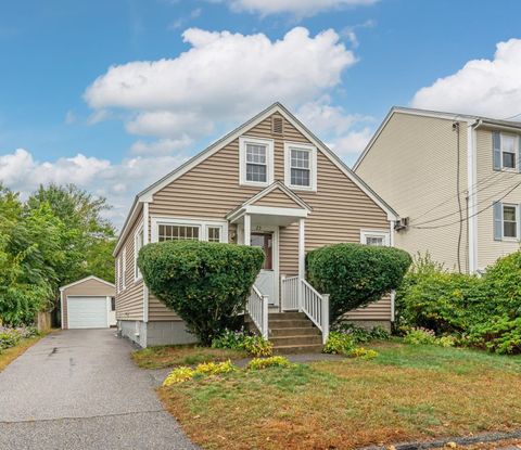 23 Rosedale Avenue Manchester NH 03103