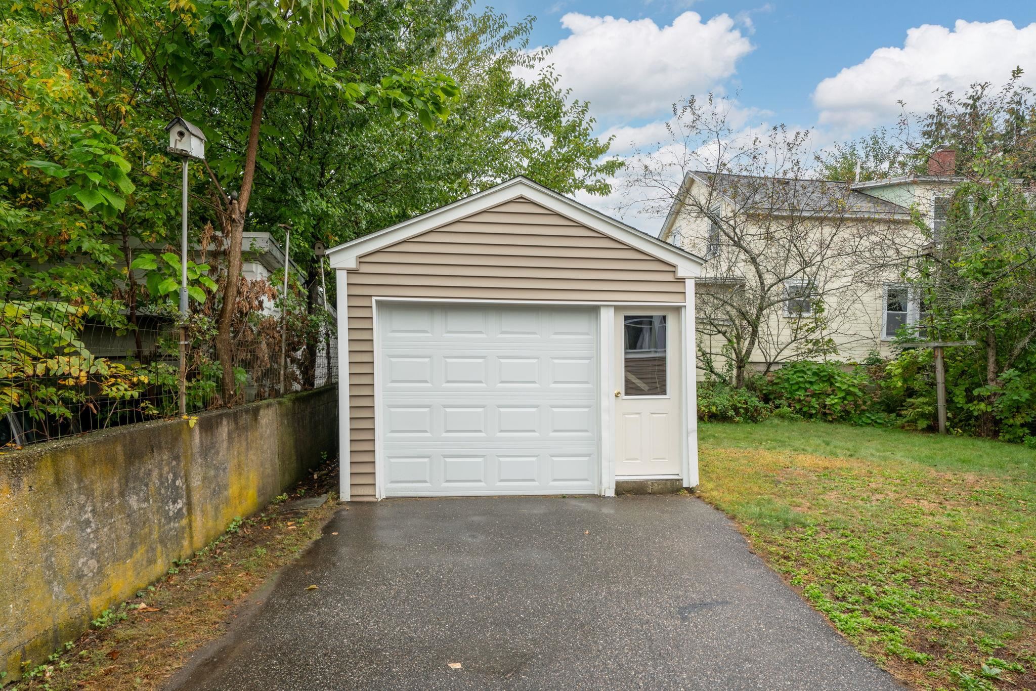 23 Rosedale Avenue