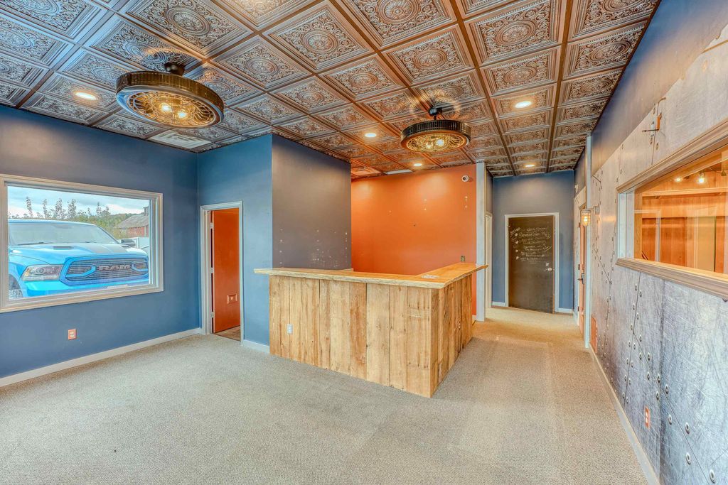 Photo of 678 Meadow Street, Littleton, NH 03561 (MLS # 5019102)