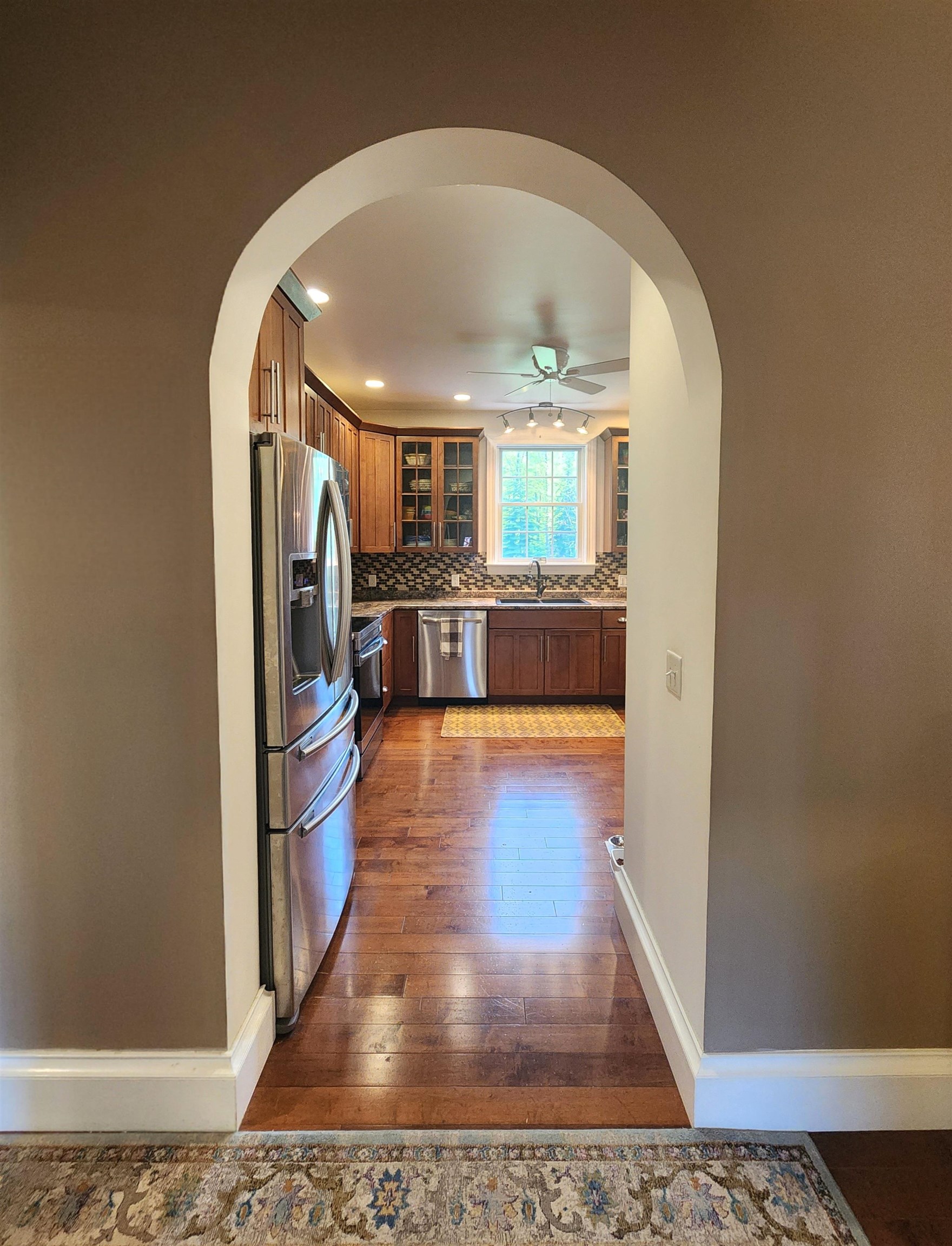 Sunapee, New Hampshire 03782, United States, 4 Bedrooms Bedrooms, ,4 BathroomsBathrooms,Residential,Active,153198