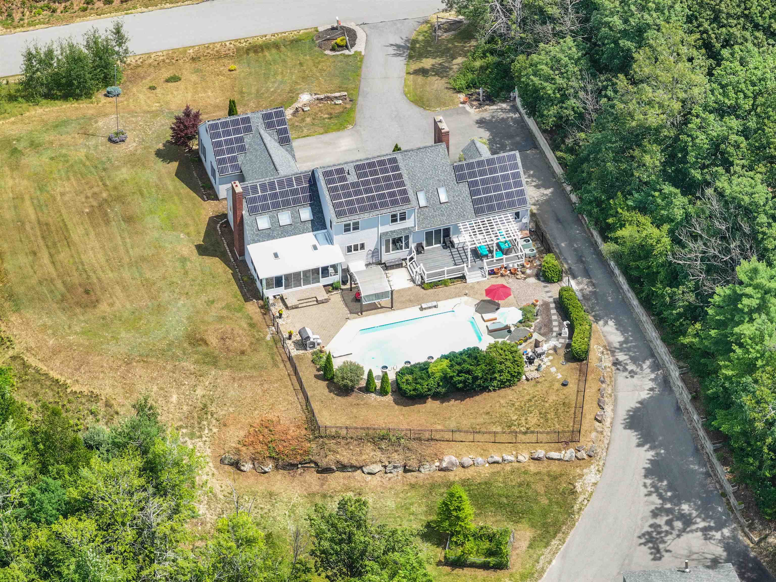 9 Longview Drive