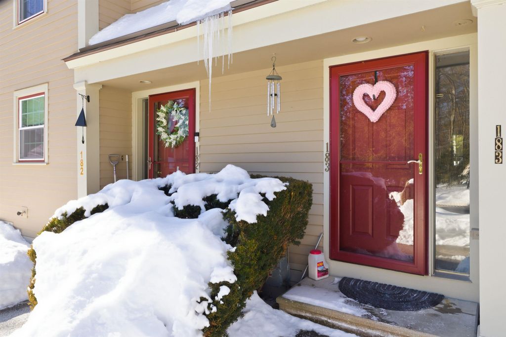 Photo of 1465 Hooksett Road #183, Hooksett, NH 03106 (MLS # 5076293)