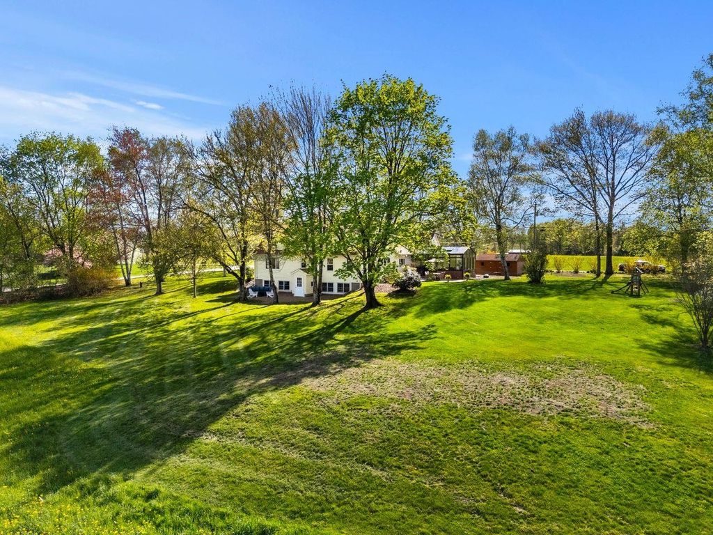 Photo of 76 Dow Road, Hollis, NH 03049 (MLS # 5087237)
