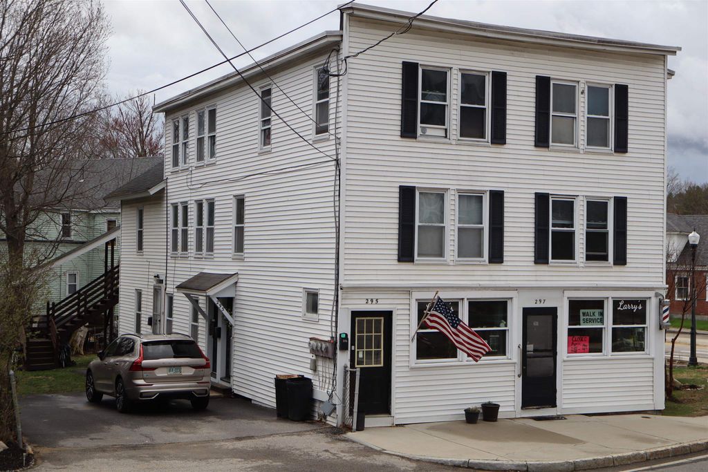 Photo of 291 Village Street, Concord, NH 03303 (MLS # 5070107)
