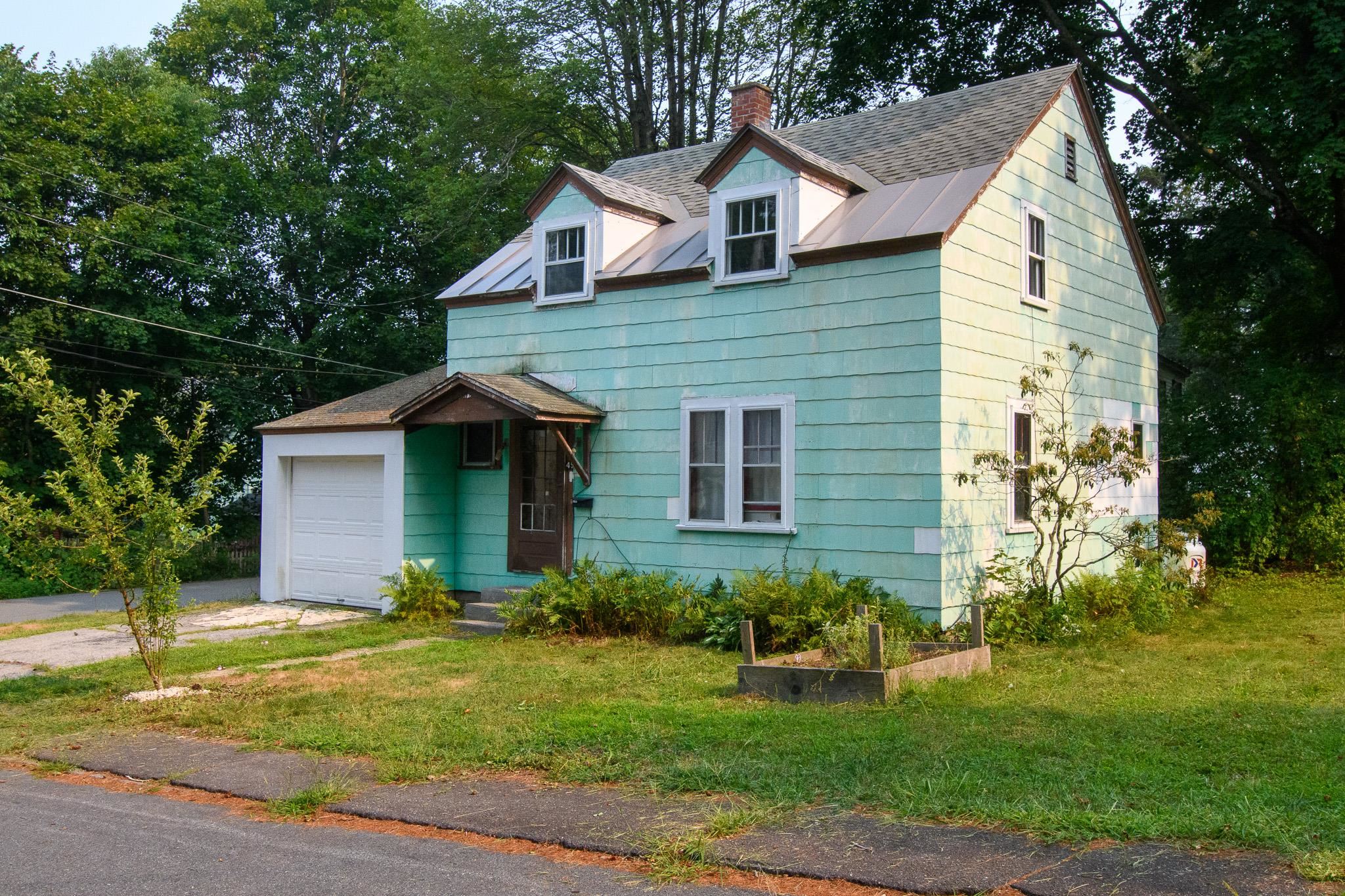 45 Blakeslee Street