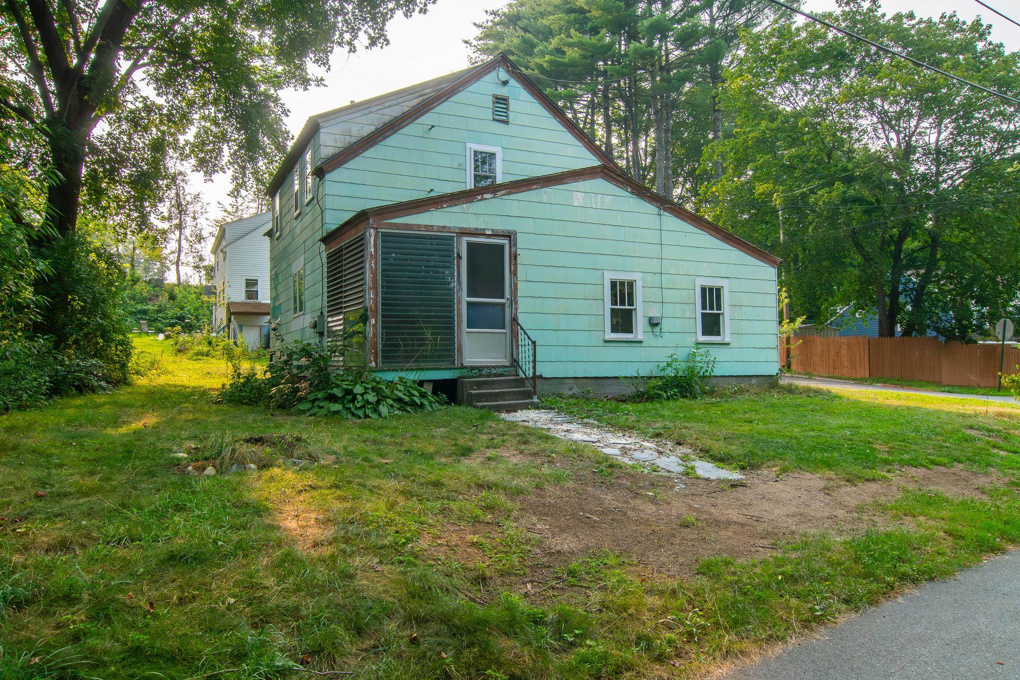 45 Blakeslee Street
