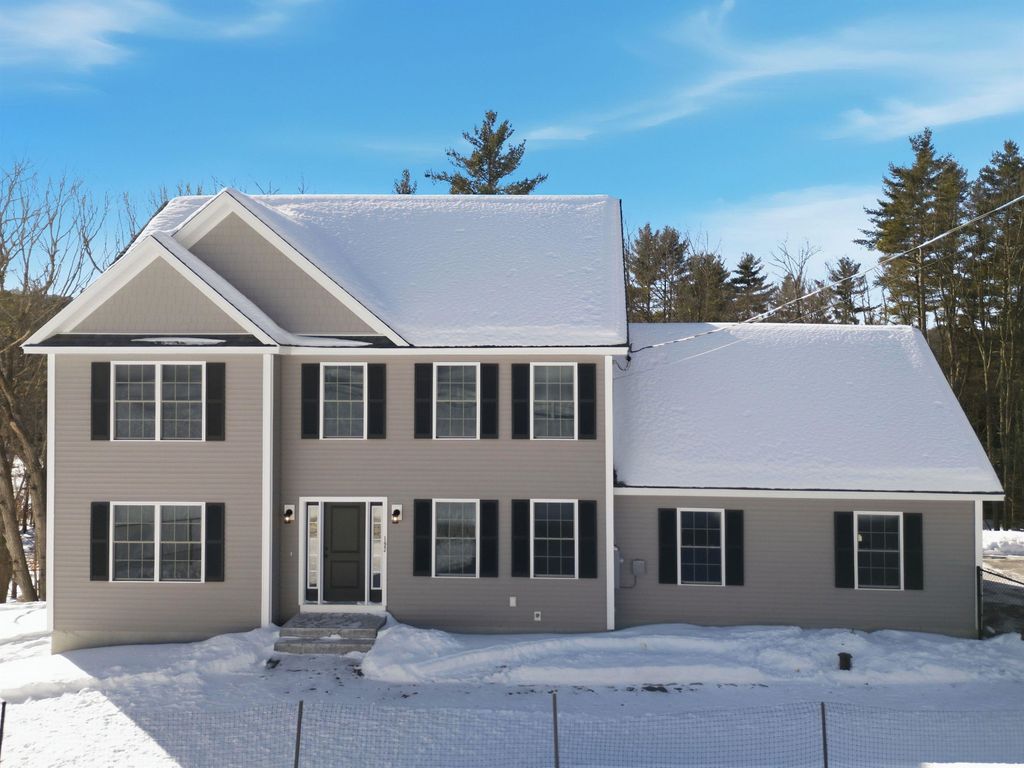 Photo of 192 Grapevine Road, Dunbarton, NH 03046 (MLS # 5075747)