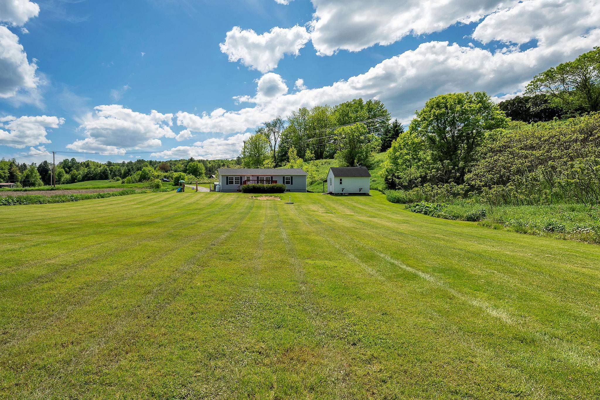 Moretown, Vermont 05602, United States, 3 Bedrooms Bedrooms, ,2 BathroomsBathrooms,Residential,Active,137134