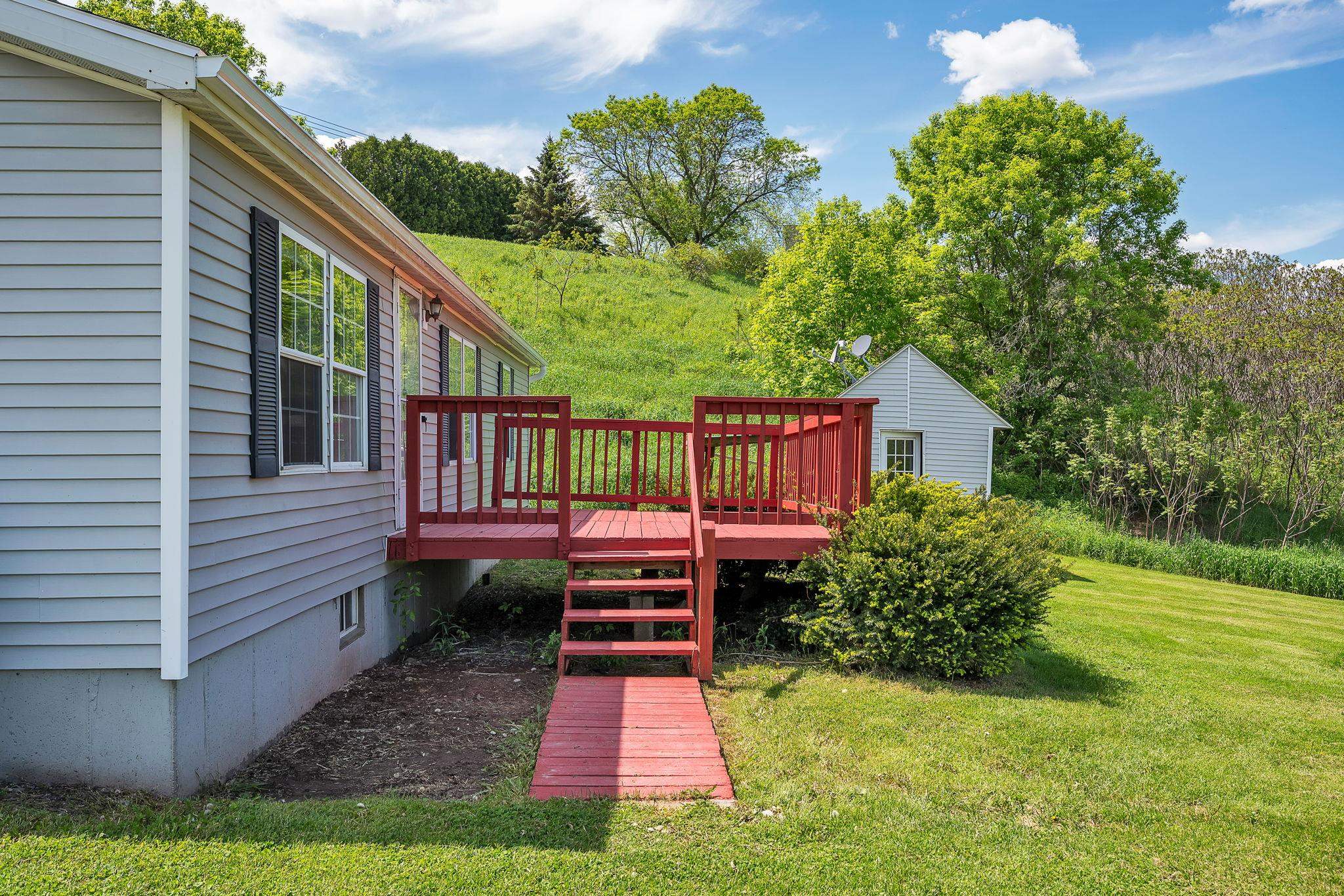 Moretown, Vermont 05602, United States, 3 Bedrooms Bedrooms, ,2 BathroomsBathrooms,Residential,Active,137134