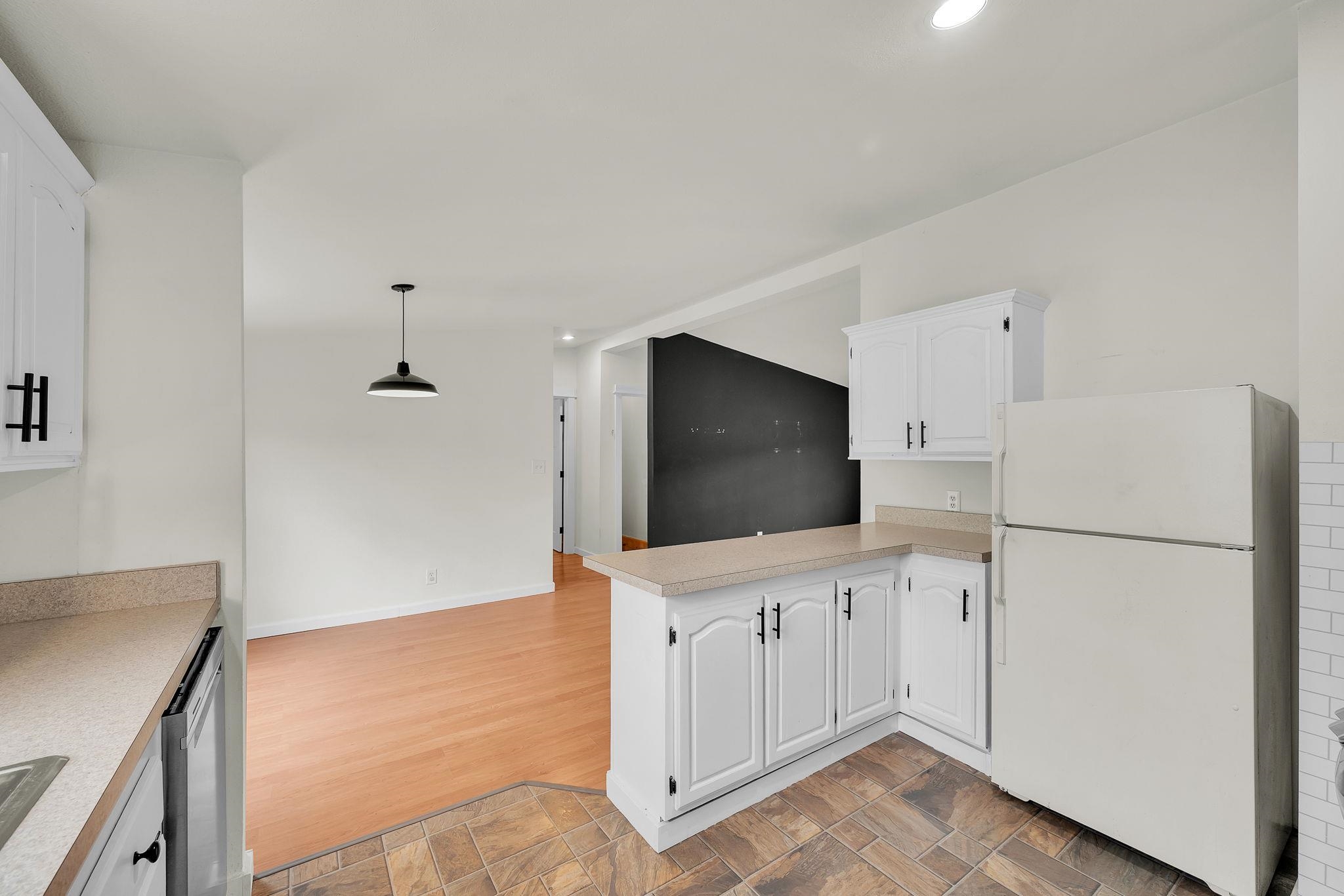 Moretown, Vermont 05602, United States, 3 Bedrooms Bedrooms, ,2 BathroomsBathrooms,Residential,Active,137134