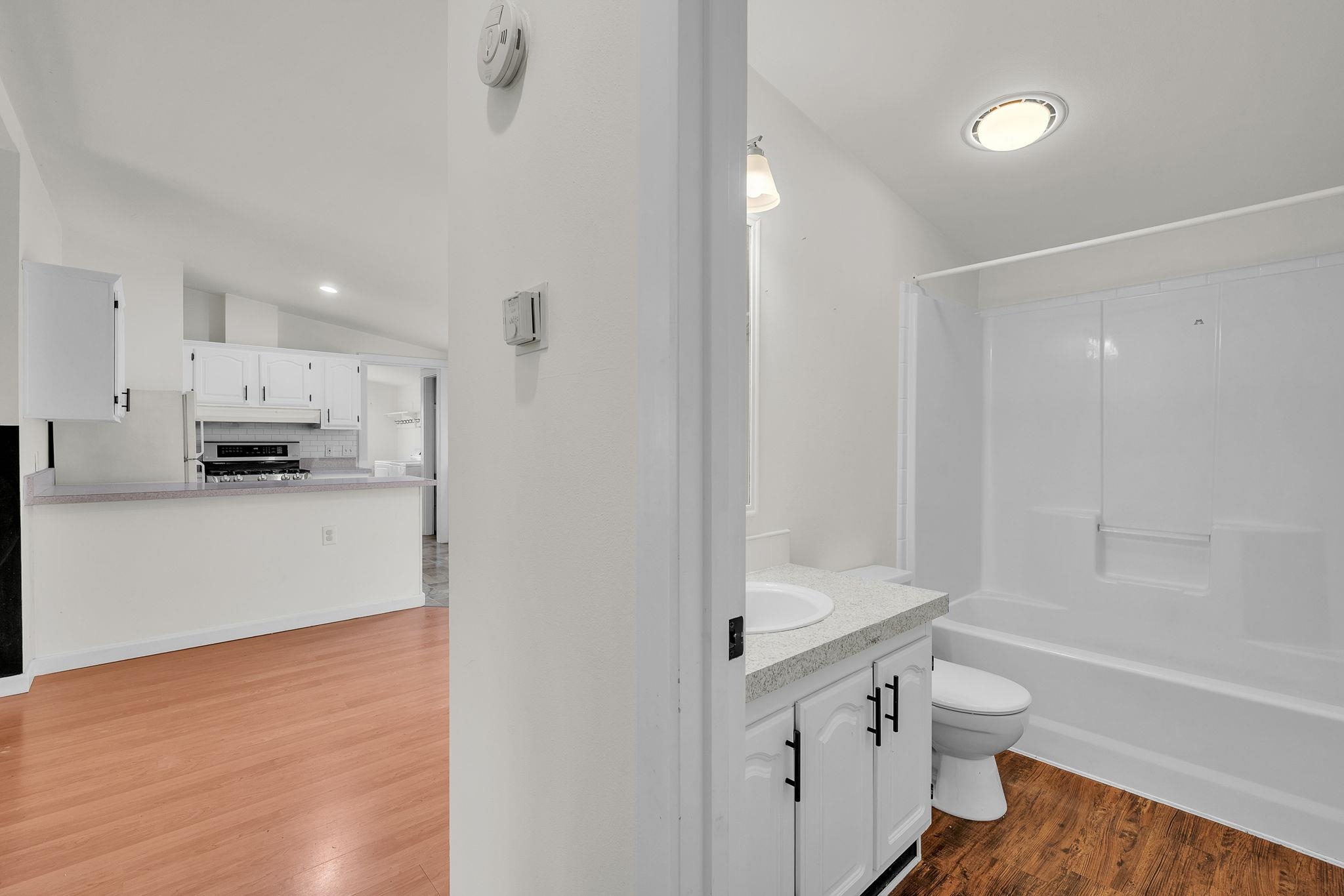 Moretown, Vermont 05602, United States, 3 Bedrooms Bedrooms, ,2 BathroomsBathrooms,Residential,Active,137134