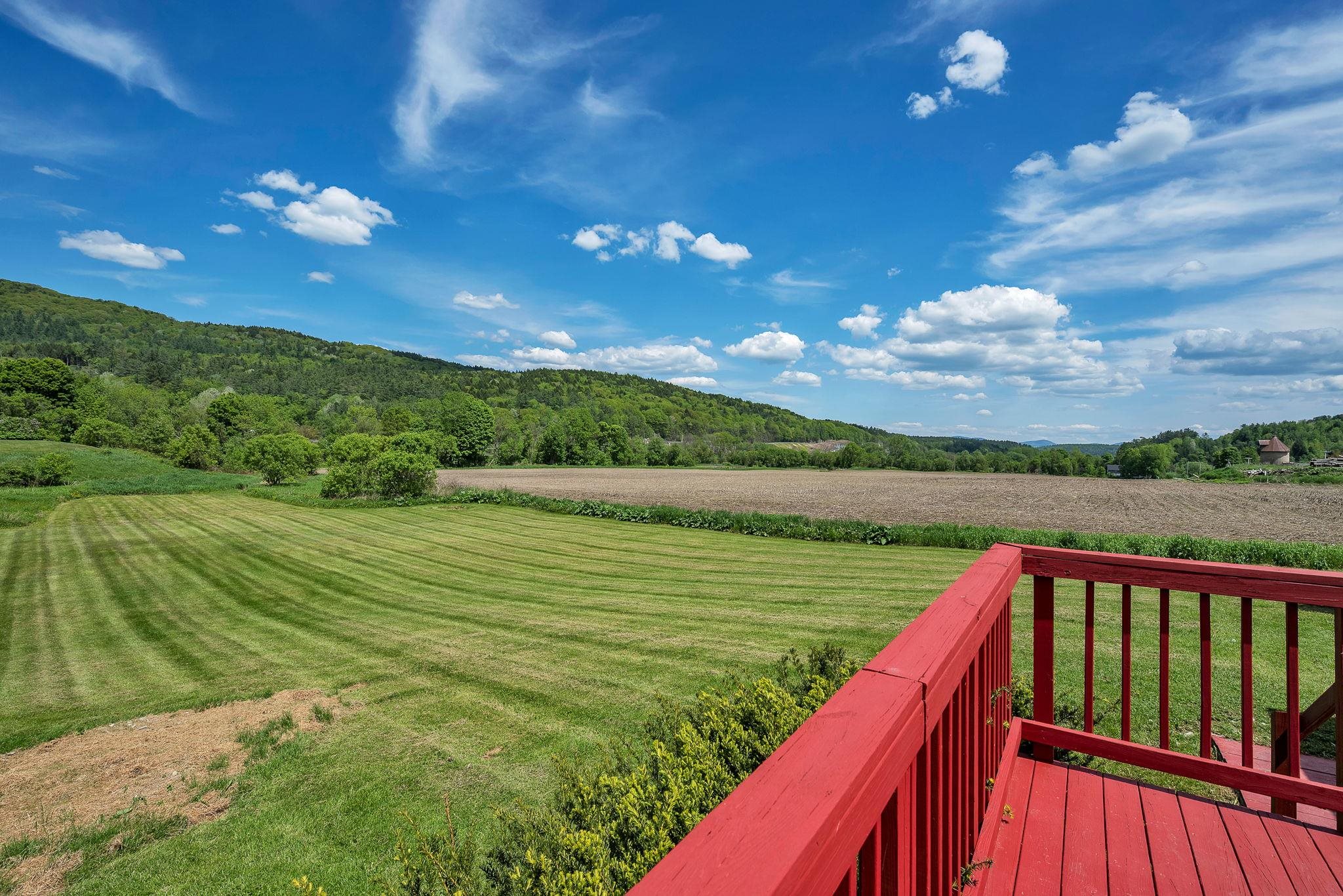 Moretown, Vermont 05602, United States, 3 Bedrooms Bedrooms, ,2 BathroomsBathrooms,Residential,Active,137134