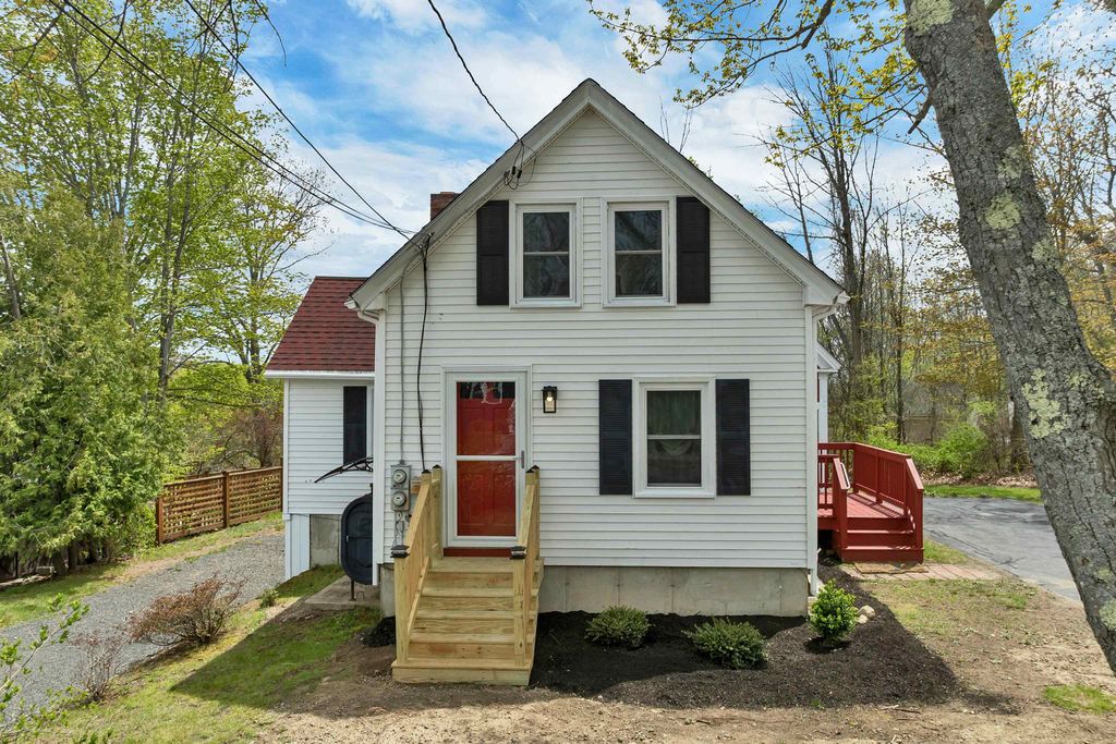 Photo of 9 Elm Street, Milton, NH 03851 (MLS # 5088750)