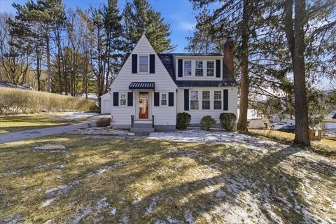 303 Prospect Street Bennington VT 05201