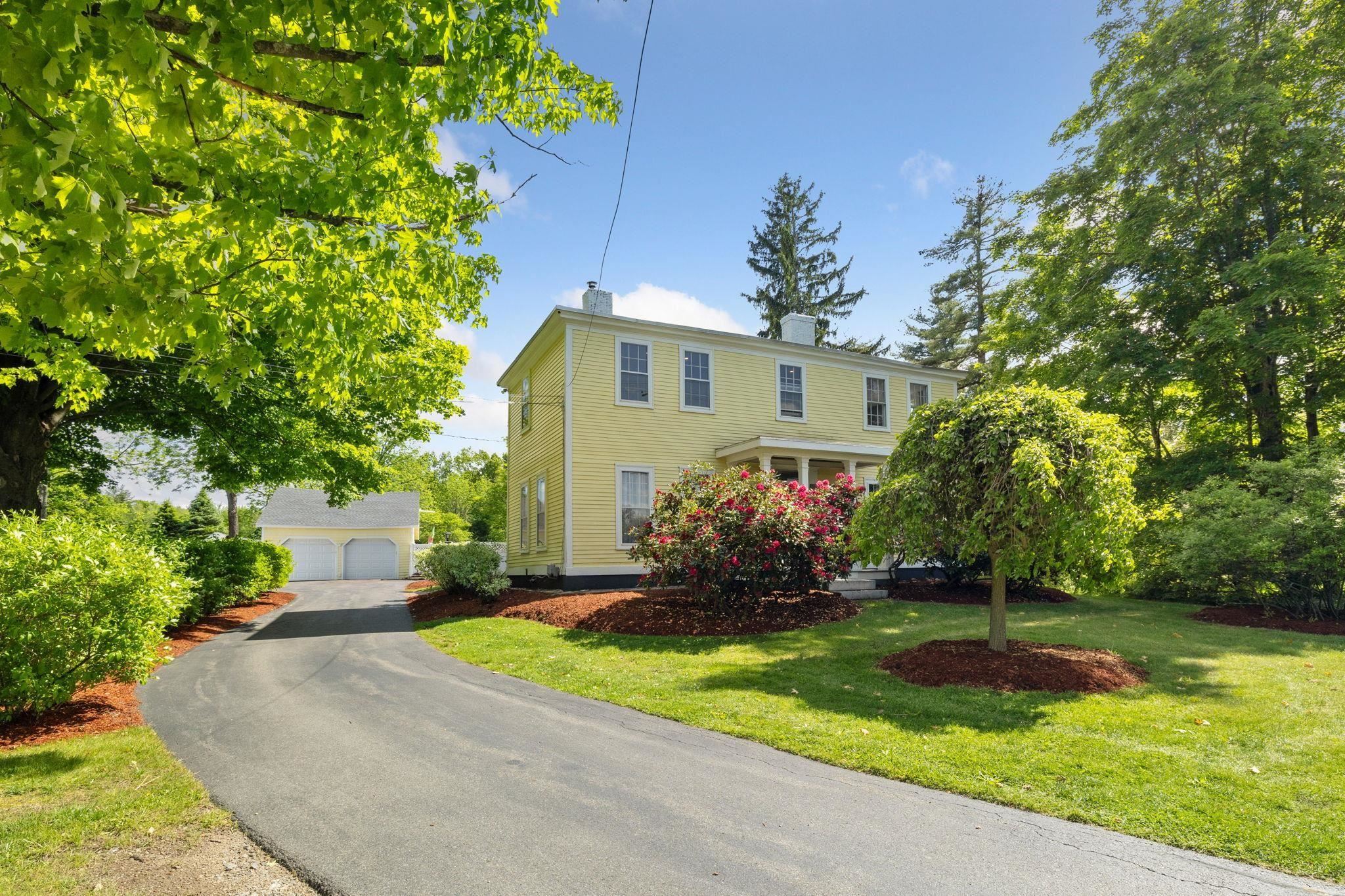 51 E Derry Road