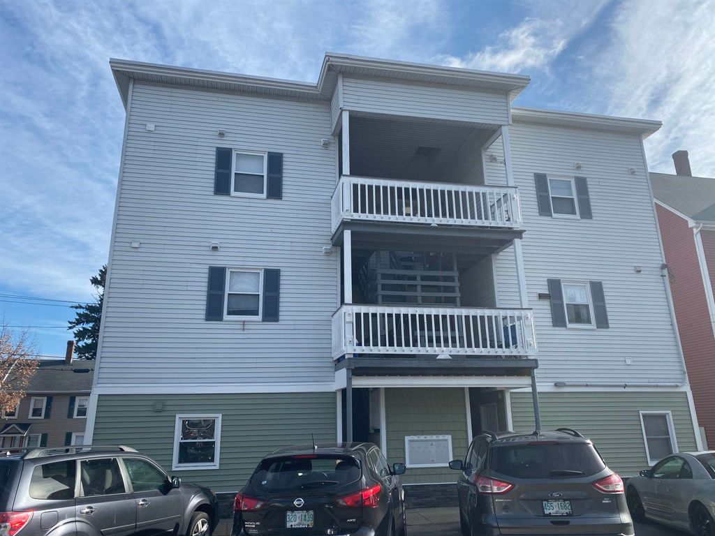 Photo of 133 Second Street #2S, Manchester, NH 03102 (MLS # 5086532)