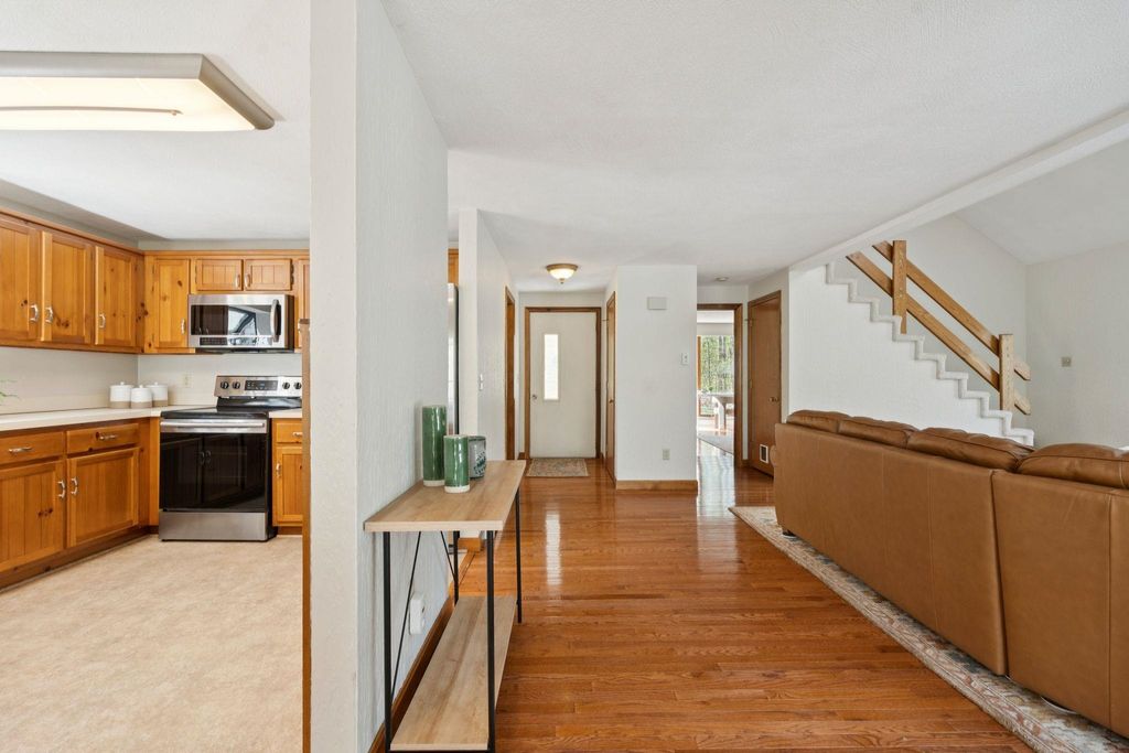 Photo of 143 Harper Ridge Road, Hampstead, NH 03826 (MLS # 5087866)