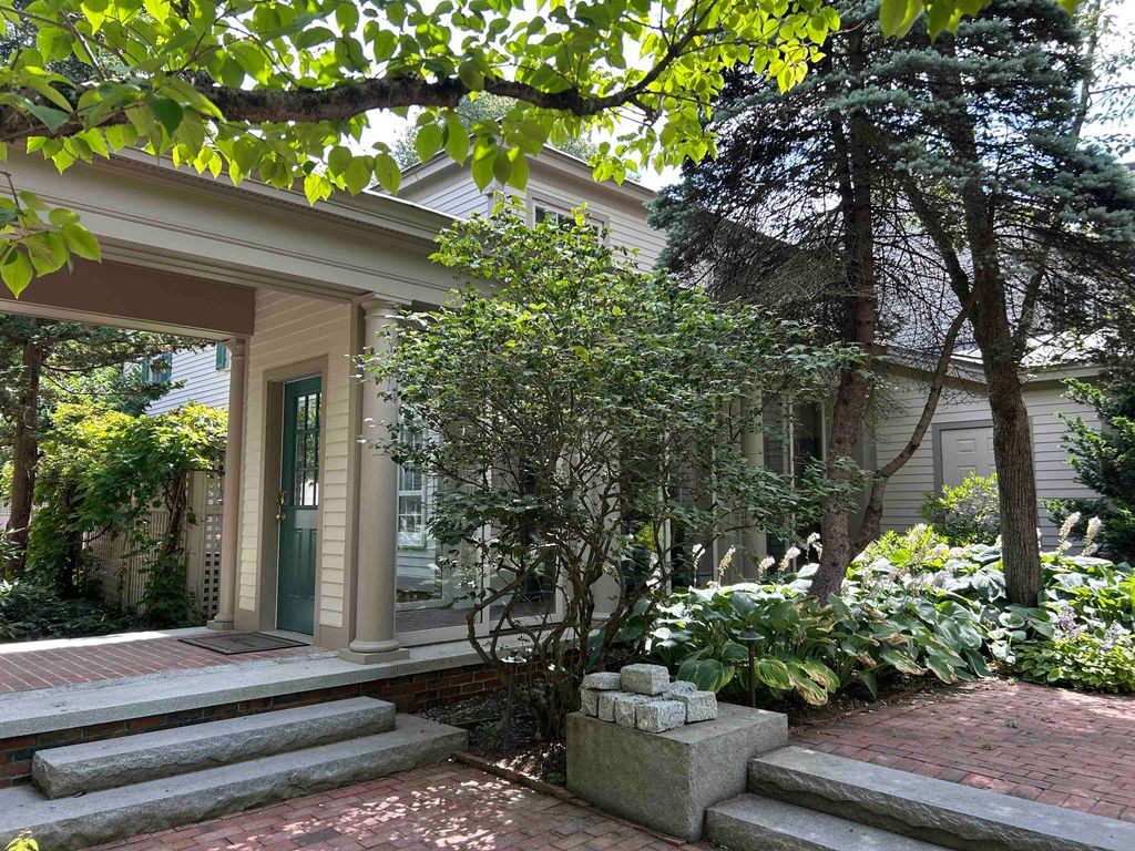 Photo of 81 Front Street #3, Exeter, NH 03833 (MLS # 5053482)
