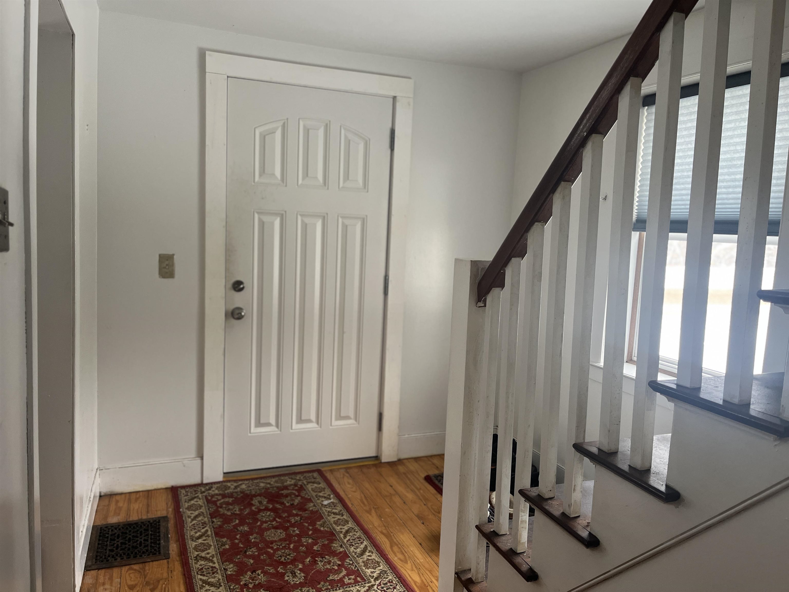 1726 West River Road