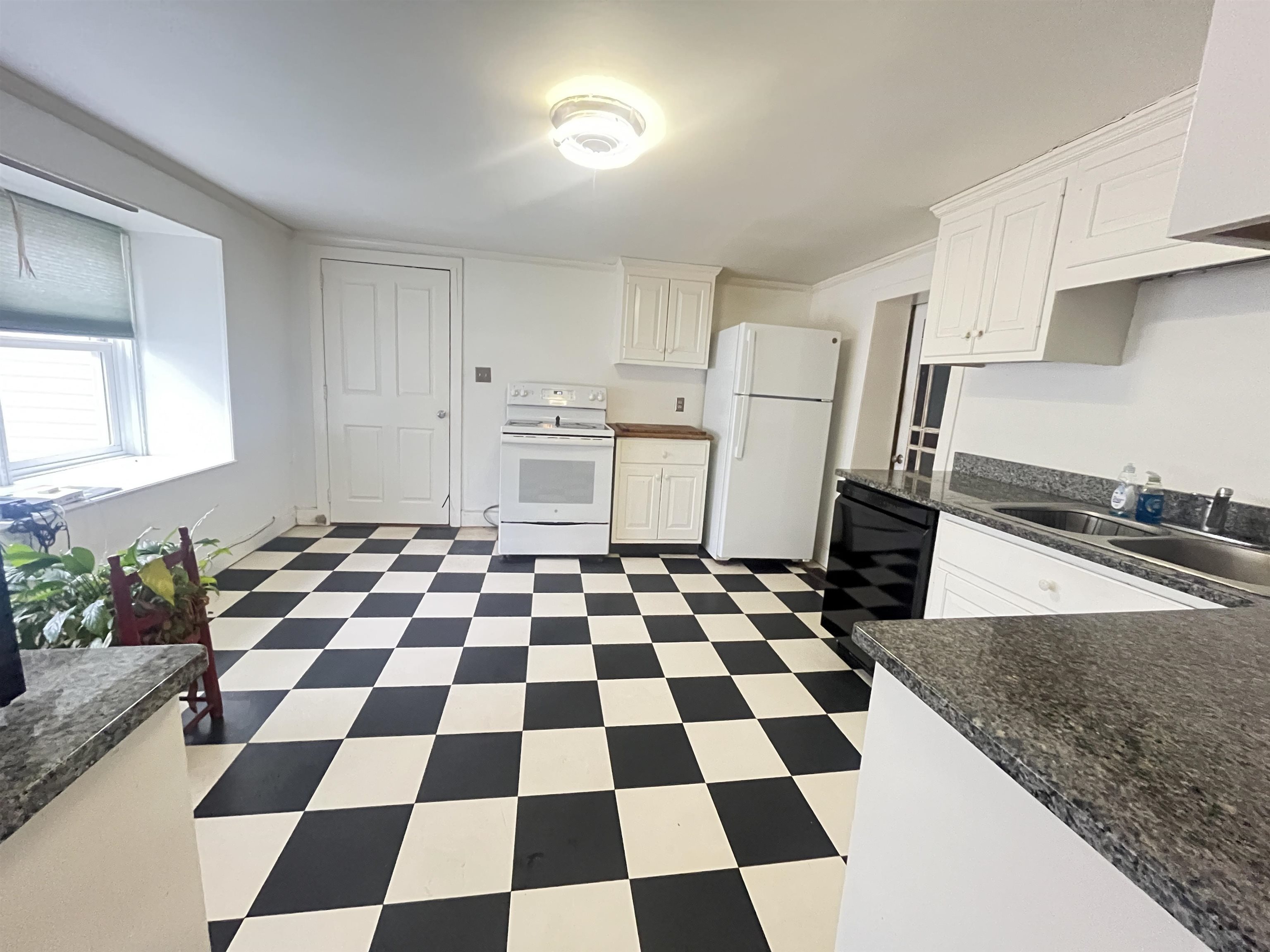 1726 West River Road