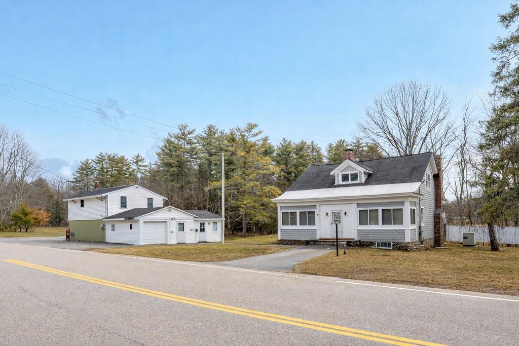 Photo of 7 Redberry Road, Exeter, NH 03833 (MLS # 5082789)