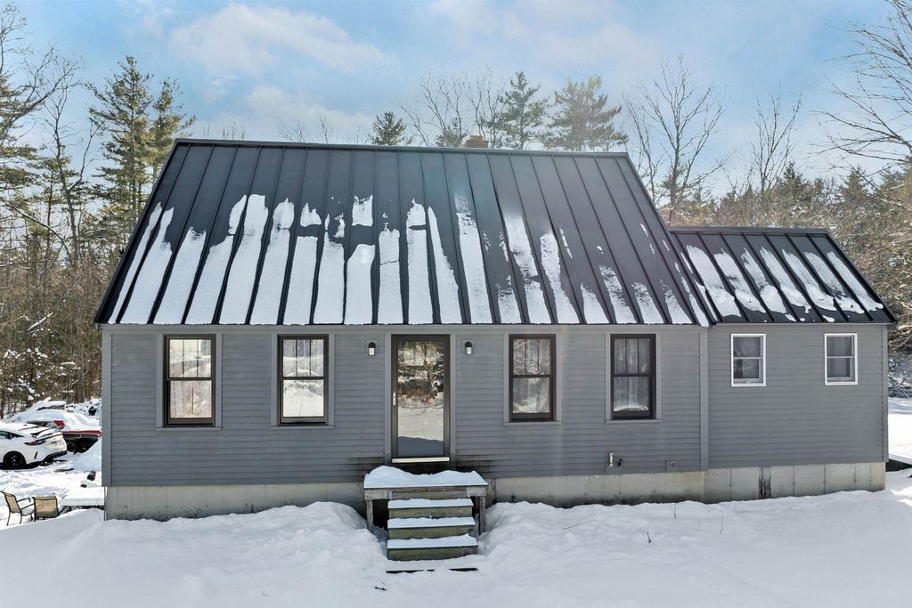 Photo of 187 Grant Road, Newmarket, NH 03857 (MLS # 5075074)