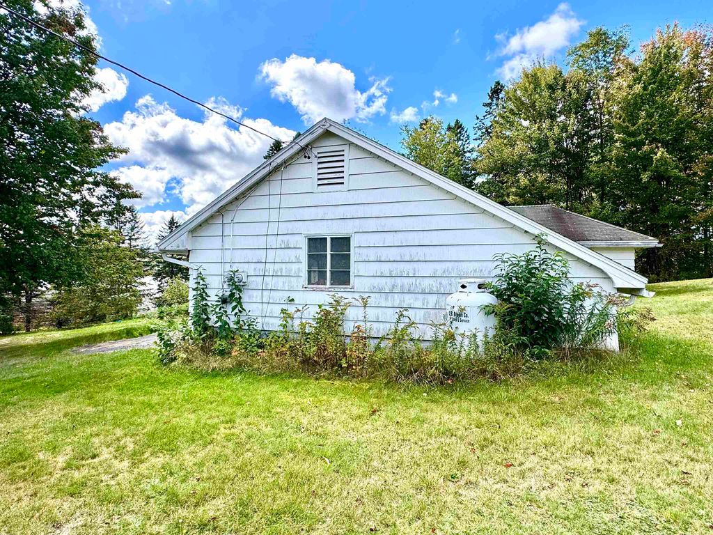 Photo of 1999 North Main Street, Pittsburg, NH 03592 (MLS # 5080350)