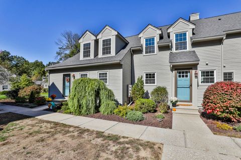 6 Veterans Road 15 Amherst NH 03031