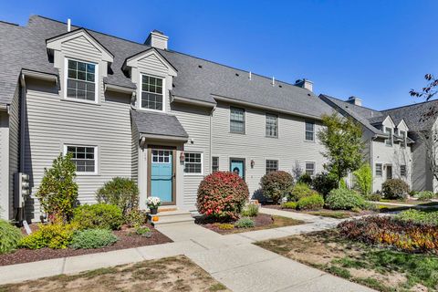 6 Veterans Road 15 Amherst NH 03031