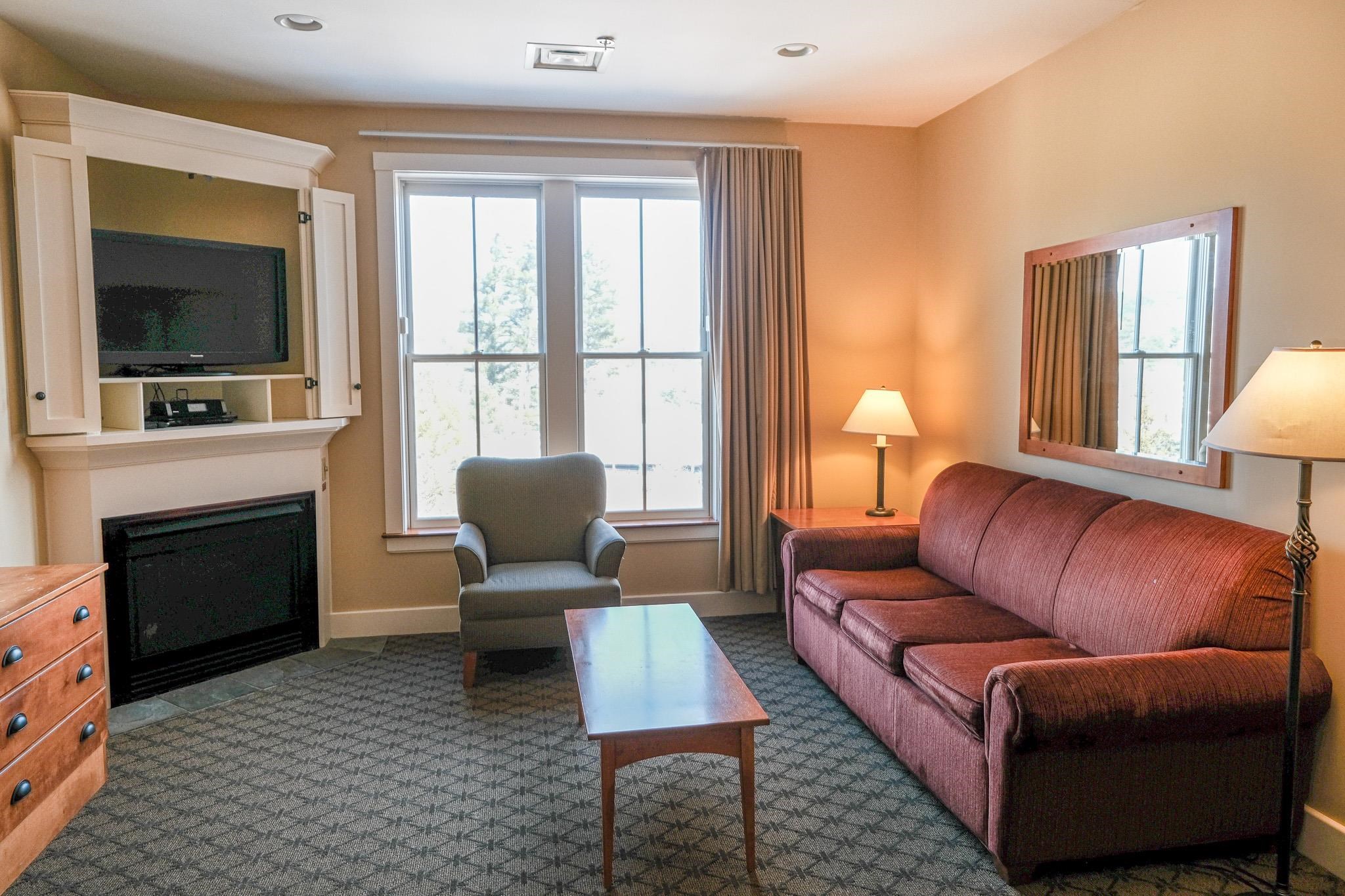 448 QIV Jackson Gore Inn 448 QIV