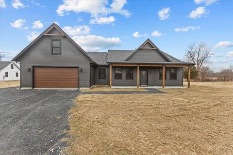 84 East Olive Street 3 Grand Isle VT 05458