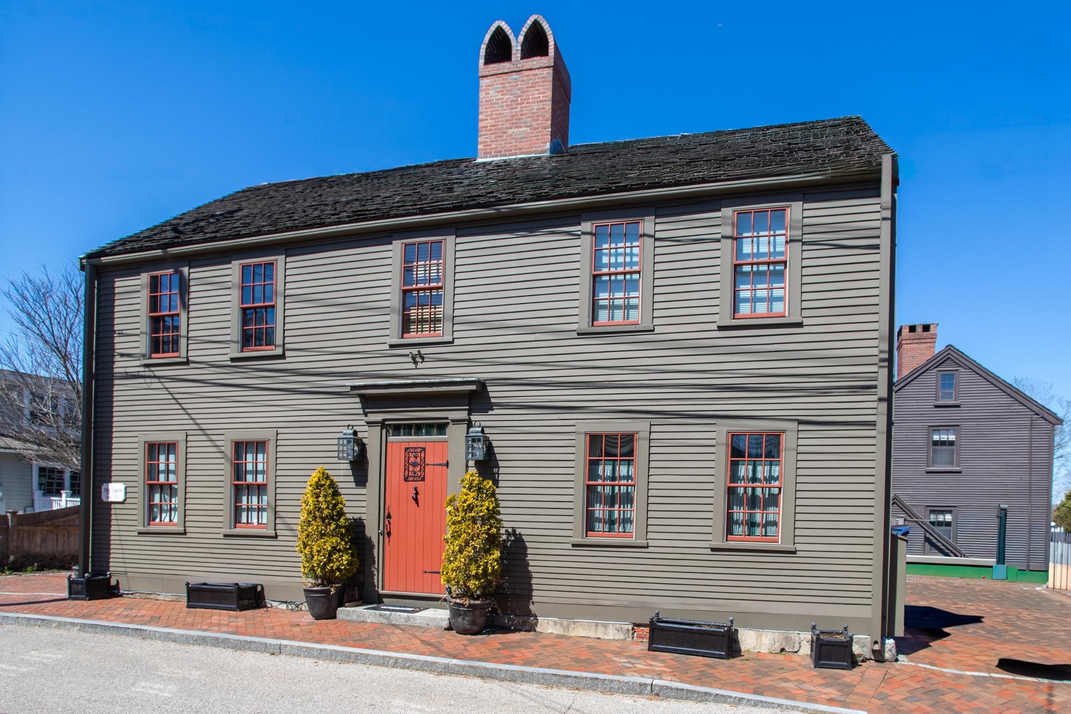 171 Gates Street