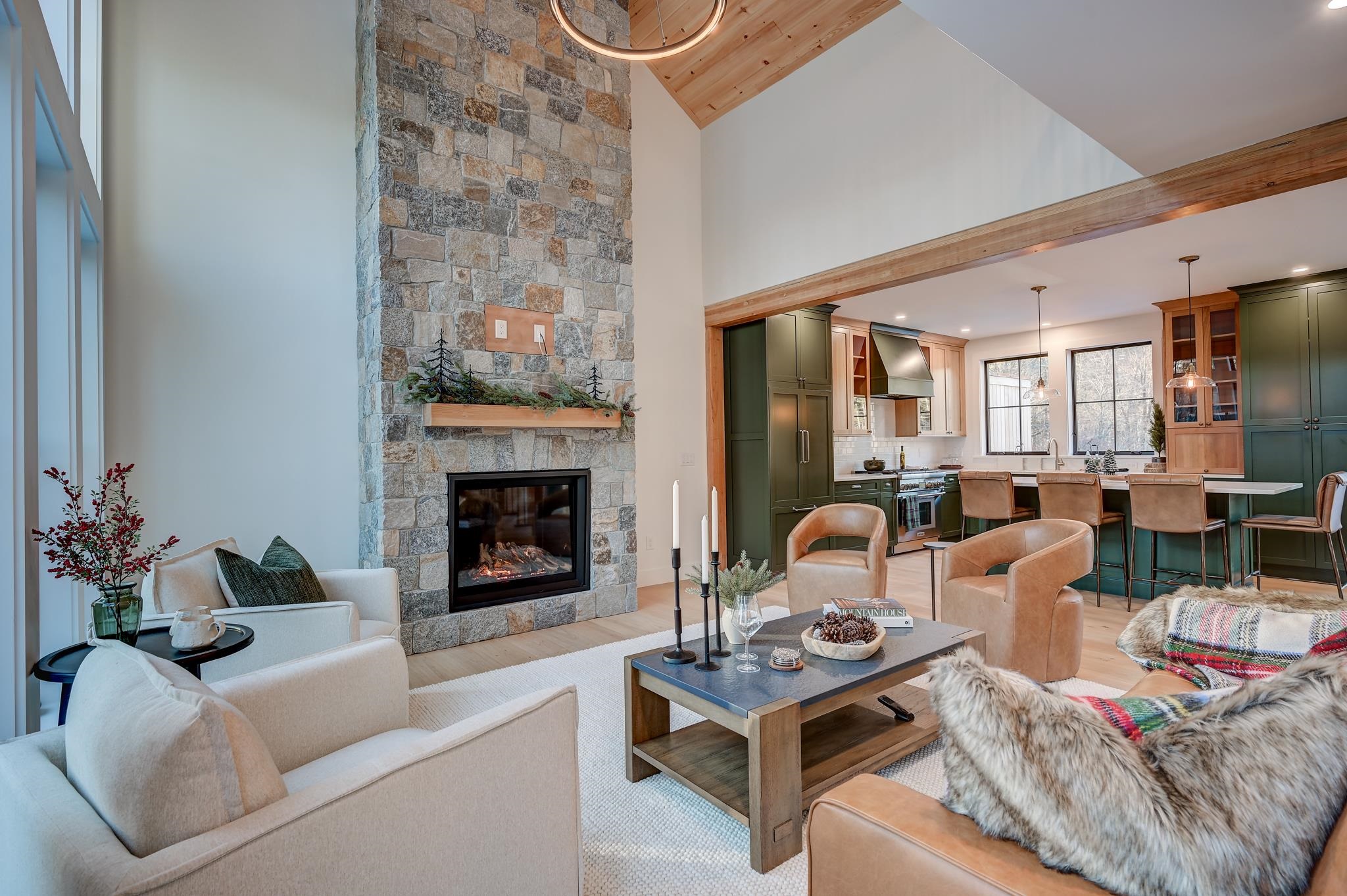 11 Black Diamond Road 3
