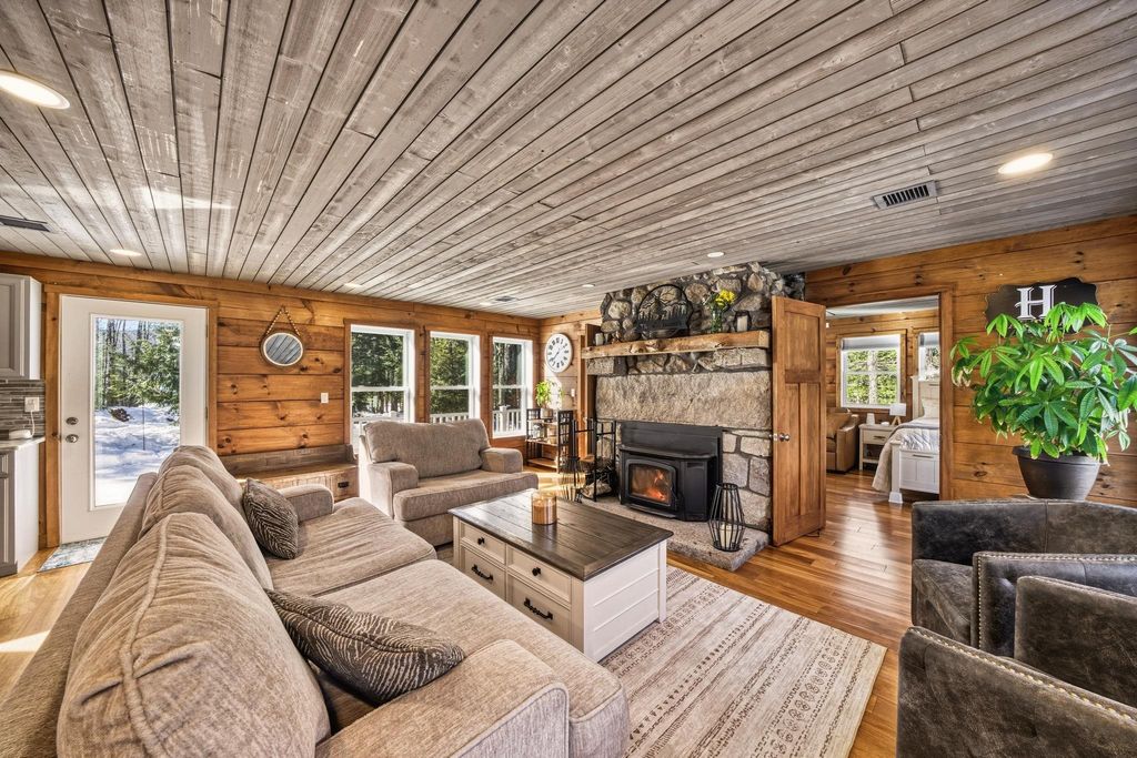 Photo of 573 Mountain Road, Newbury, NH 03255 (MLS # 5076300)