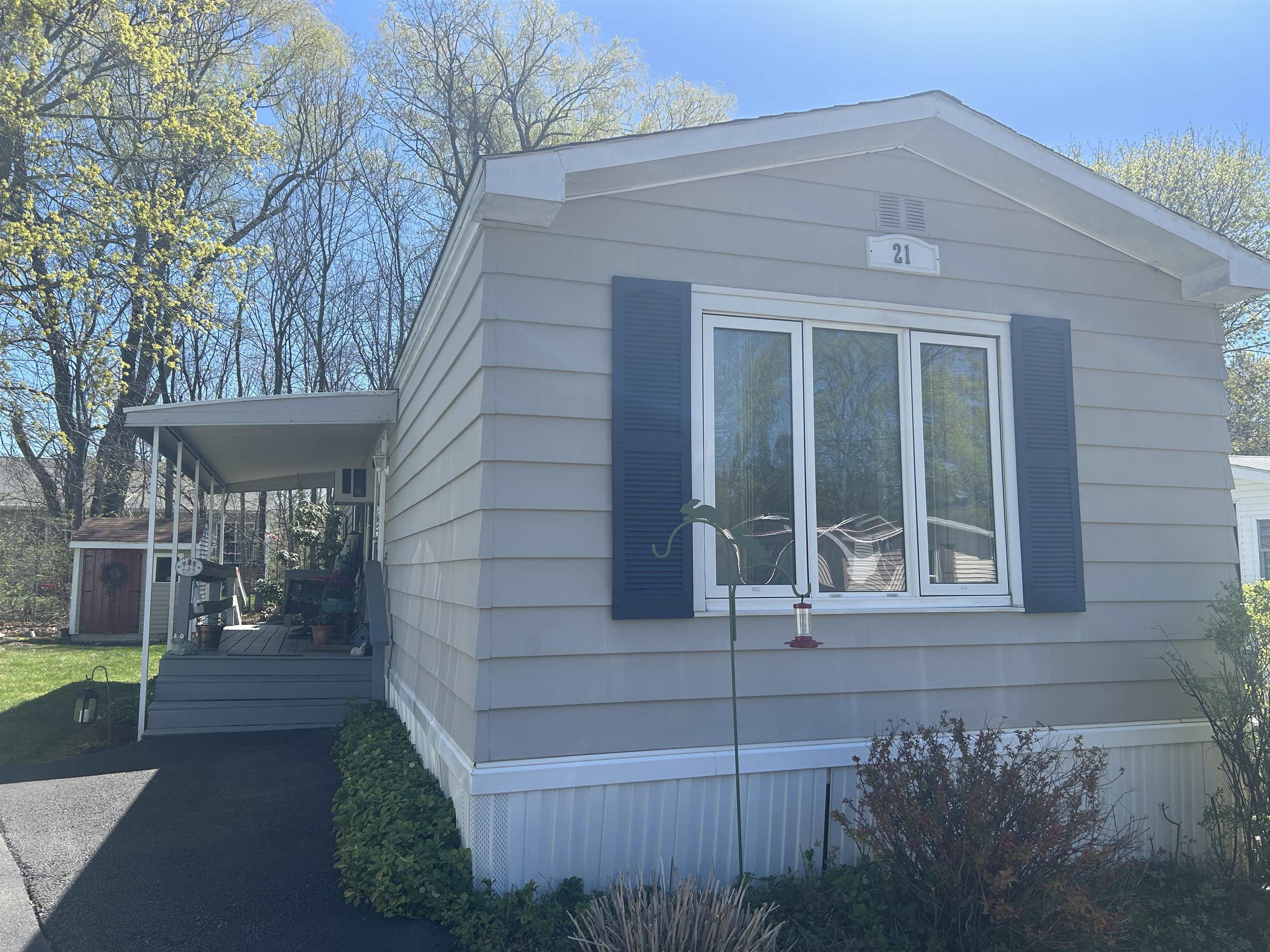 21 Pine Hill MH Park