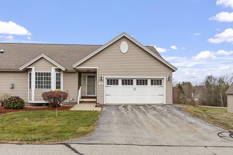 Photo of 13 Autumn Lane, Hampstead, NH 03826 (MLS # 5069816)