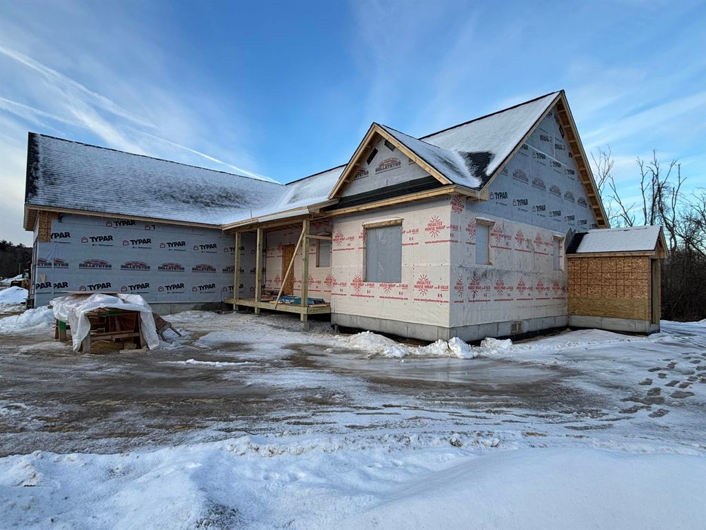 Photo of 131 Merrimack Street, Hooksett, NH 03106 (MLS # 5072361)