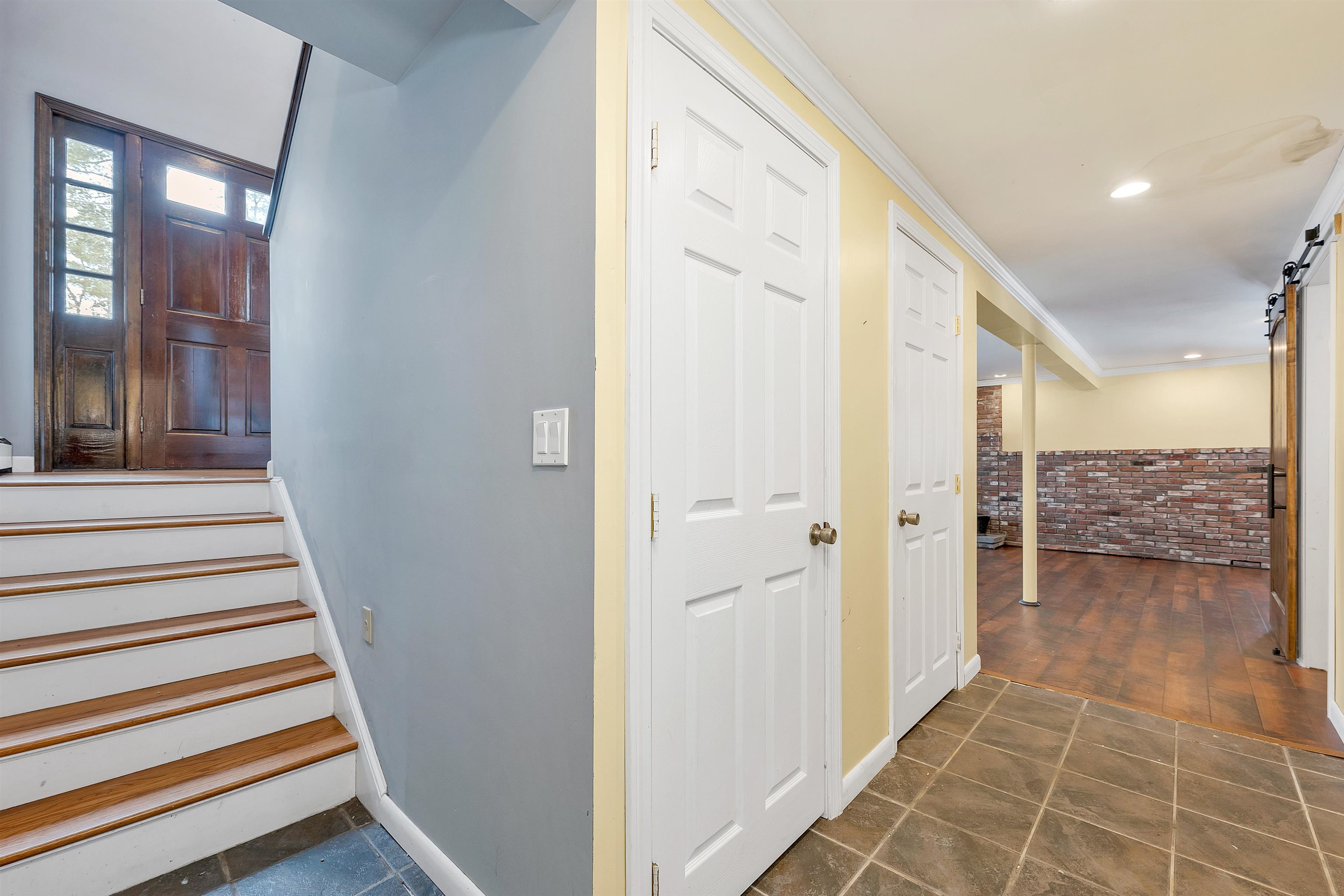 Gilford, New Hampshire 03249, United States, 3 Bedrooms Bedrooms, ,2 BathroomsBathrooms,Residential,Active,99984