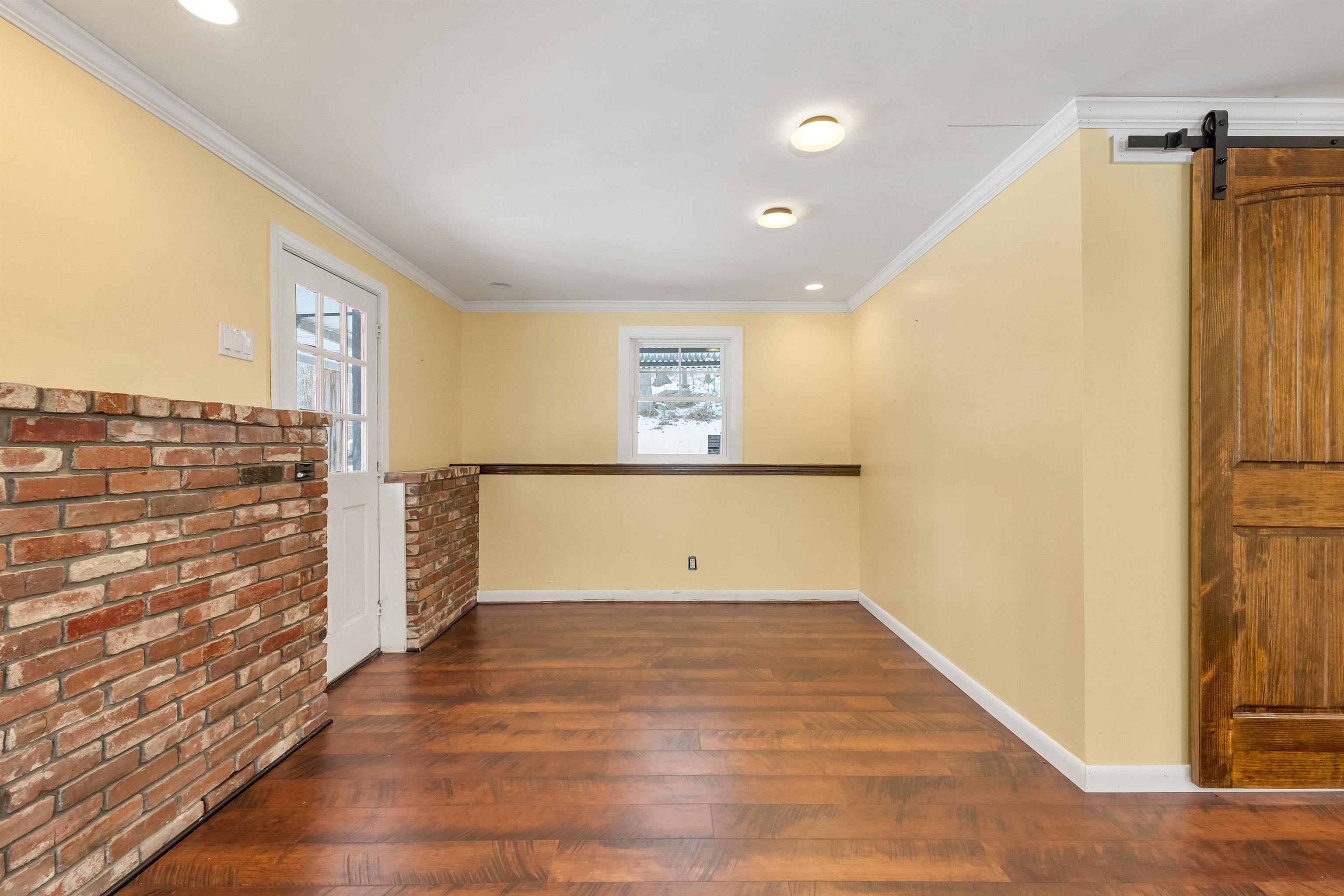 Gilford, New Hampshire 03249, United States, 3 Bedrooms Bedrooms, ,2 BathroomsBathrooms,Residential,Active,99984